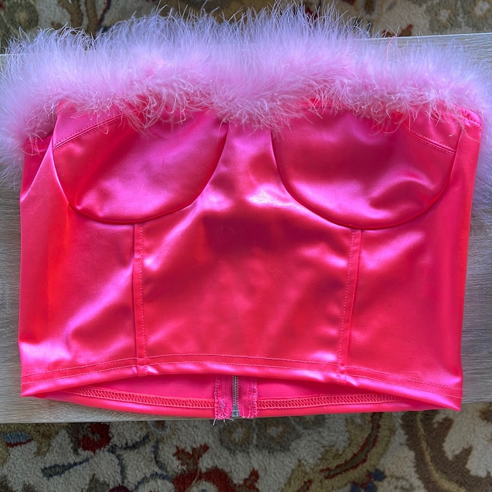 Corset going out top Barbie pink